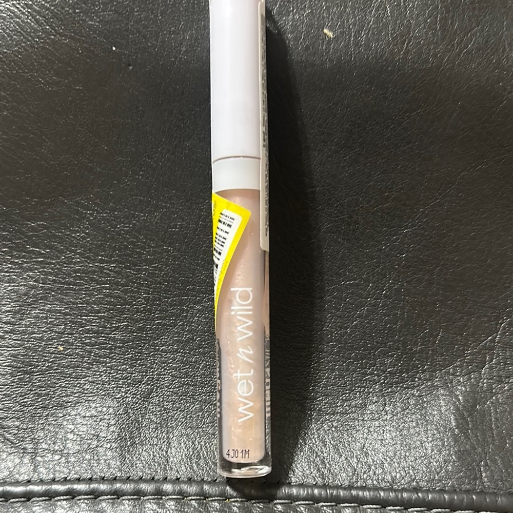 Wet n Wild Lip Gloss - Soft Beige